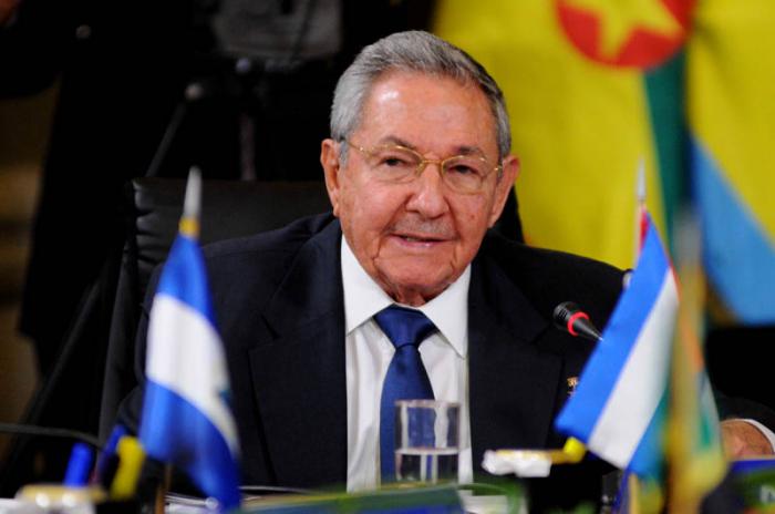 Raúl en la Cumbre del Alba en Venezuela