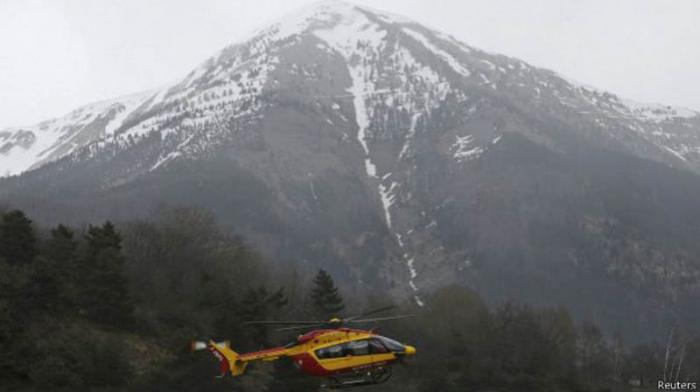 Avión de Germanwings desaparecido en los Alpes franceses
