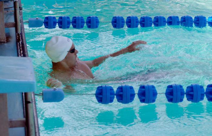Copa de Natación Marcelo Salado, Armando Barreros ganador de los 200 metro espalda.