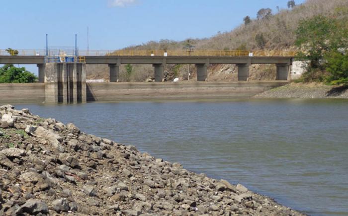 La Presa Cacoyugüín, que tributa a parte de la  ciudad de Holguín, está  fuera de explotación por la poca cantidad de agua almacenada.