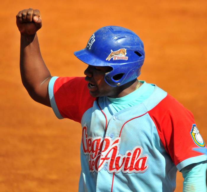 Final Beisbol Isla vs Ciego q gana el 3ser juego gana ciego 5 x 2 Osvaldo Vasquez hit de oro