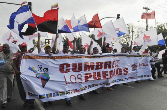 Marcha-Solidaridad con Cuba en Panamá/Cumbre de los Pueblos
