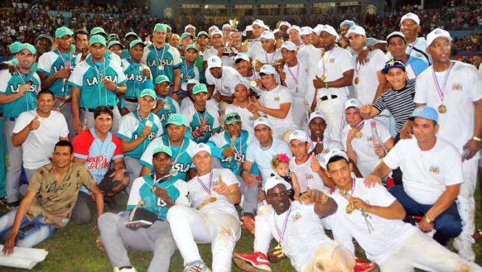 Final Beisbol Isla vs Ciego