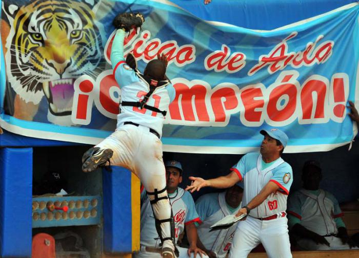 Final Beisbol Isla vs Ciego