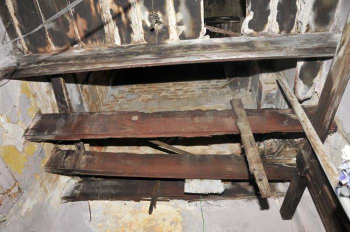 Derrumbe parcial en San Lázaro entre carmen y Vista Alegre en la Vibora.