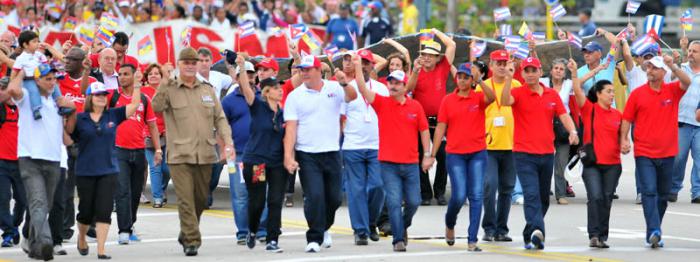 1RO MAYO RAUL CASTRO RUZ Y NICOLAS MADURO