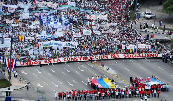 Desfile por el 1ro de Mayo en la Plaza de la Revolución 2015.