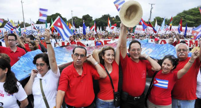 Desfile del 1ro de Mayo en la Plaza de la Revolución.