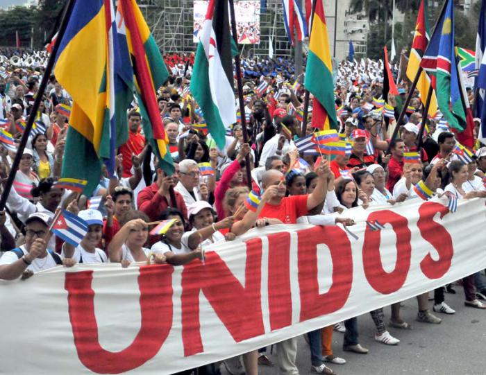 1RO MAYO RAUL CASTRO RUZ Y NICOLAS MADURO