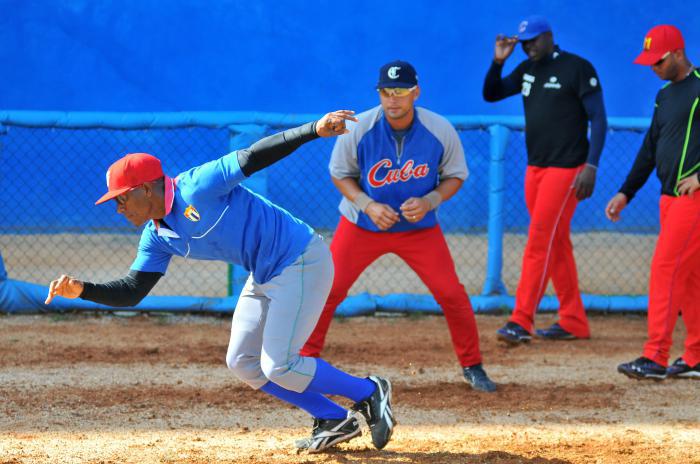 Entrenamiento equipo Cuba