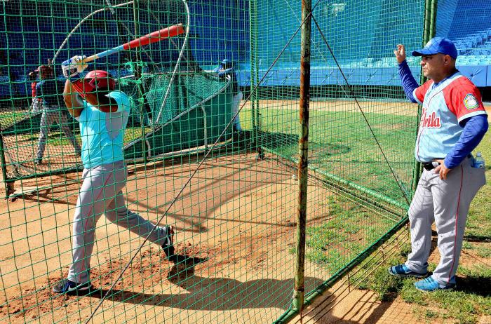 Entrenamiento equipo Cuba