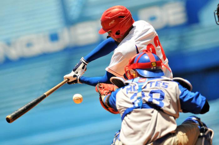 Beisbol tope de preparacion entre los equipos de cuba i nicaragua estadio latino americano,