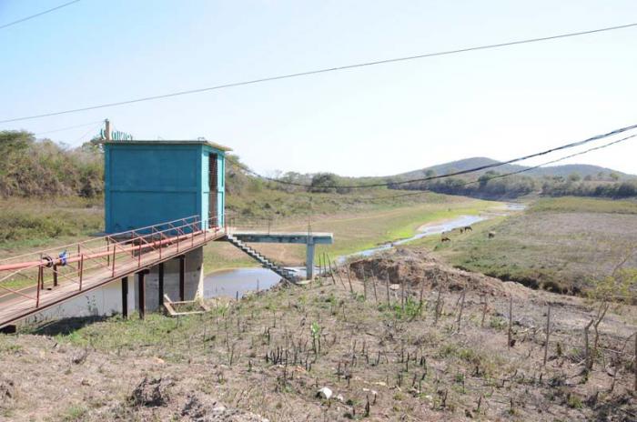 Imagen del río Higuanojo, que abastece la presa de igual nombre al sur de la provincia