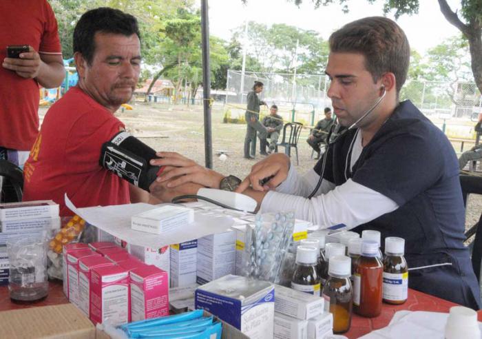 Médicos cubanos en Guasdualito