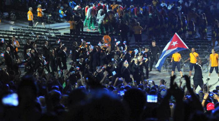 inauguracion de los juegos panamericanos toronto 2015 delegacion cubana abanderado mijain lopez