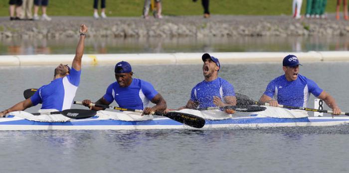 canotaje cubano ganó hoy el K-4 a mil metros para hombres de los XVII Juegos Panamericanos