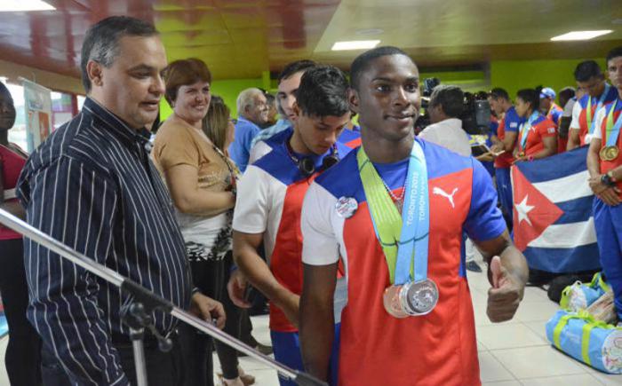 Llegada de los deportistas de los Panamericanos en Toronto 2015