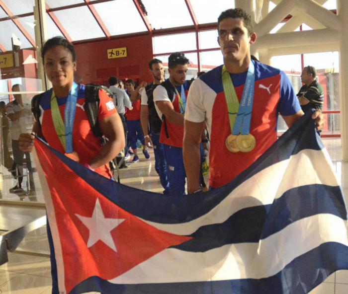 Llegada de los deportistas de los Panamericanos en Toronto 2015