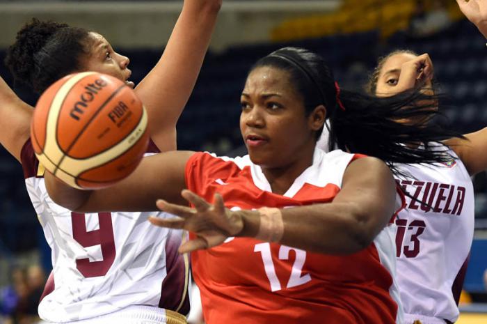 Baloncesto panamericano F cuba venezuela Clenia Noblet