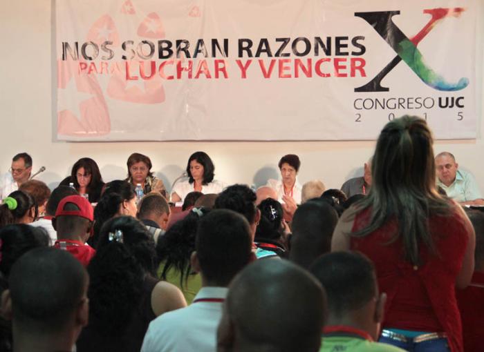 La enseñanza de la historia fue uno de los tópicos esenciales discutidos en esta comisión.