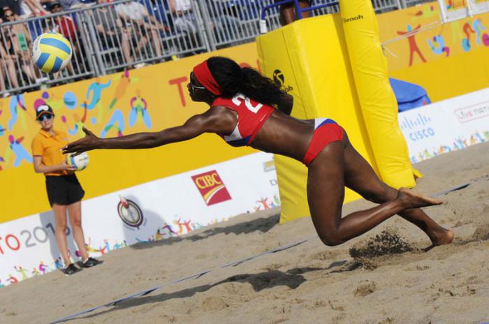 CANADÁ- PAREJA CUBANA DE VOLY DE PLAYA PASA A SEMIFINALES PANAME