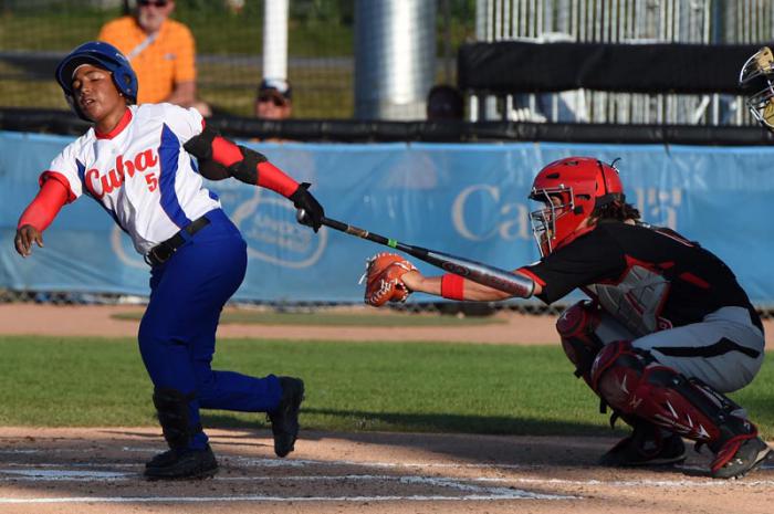 Beisbol femenino por primera vez en la hisroria en los juegos panamericanos cuba vs canada