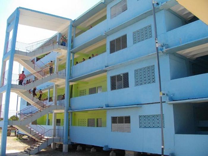 Las 77 viviendas se encuentran en excelente estado constructivo y cuentan con todas las instalaciones necesarias