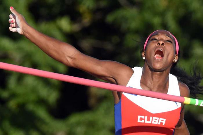 Atletismo panamericano Yarisley Silva gana oro en salto con pertiga con record panamericano de 4.85