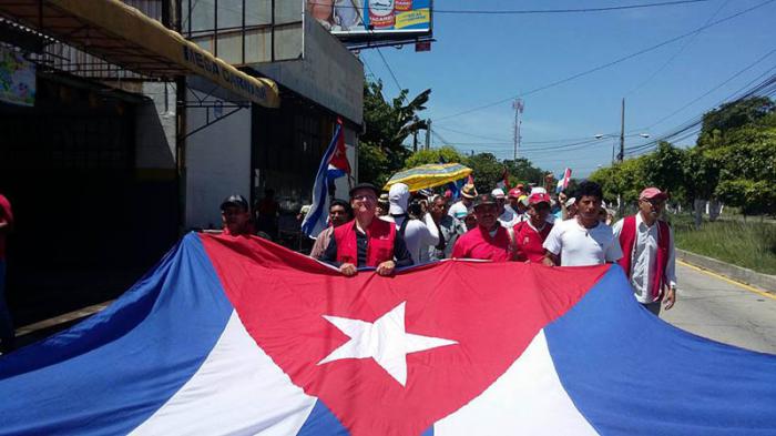 Marcha por el 26 de Julio en El Salvador.