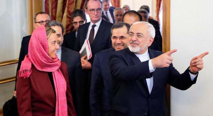 Mogherini y Javad Zarf, ministro de Exteriores de Irán.
