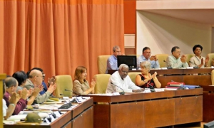 Libro sobre Raúl