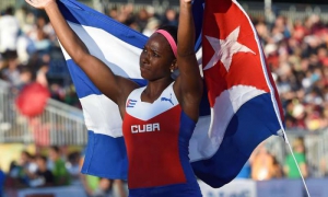 Yarisley Silva repite título panamericano e impone récord