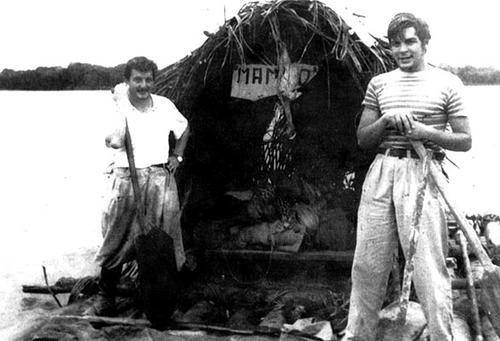 Alberto Granado (izquierda) y el Che, durante el viaje legendario que iniciaron en la motocicleta La Poderosa. 