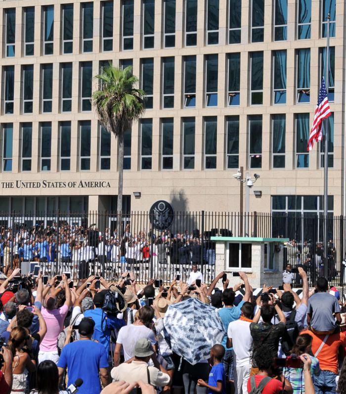 Reapertura de la Embajada de Estados Unidos en la Habana e Izamiento de la Bandera.(foto Jorge Luis Gonzàlez) 14-8-15 Reapertura08I9