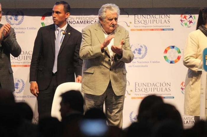 Mujica, quien participa en el VI Foro de Esquipulas, señaló que “nadie nos va a regalar la prosperidad”.