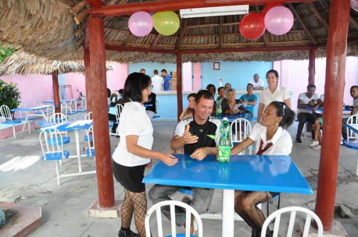 Ranchón del recién abierto círculo social