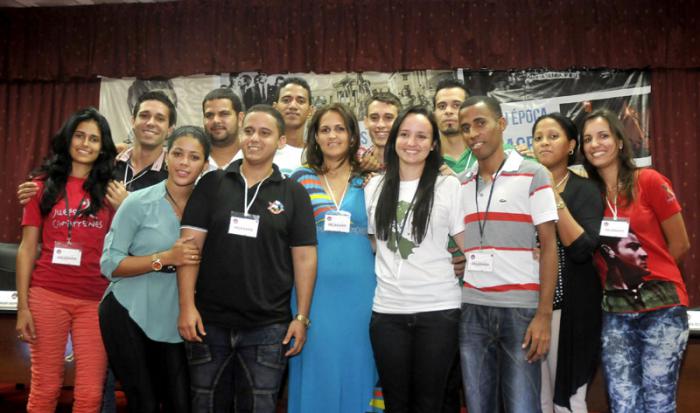 En horas de la tarde de hoy 29-08 quedo clausurado el Consejo Nacional de la FEU con la presencia del  Segundo Secretario del Comité Central del PCC y Vicepresidente del Consejo de Estado y Ministros José Ramón Machado Ventura, otros dirigentes y la FEU.
Nuevo Secretariado Nacional de la FEU.