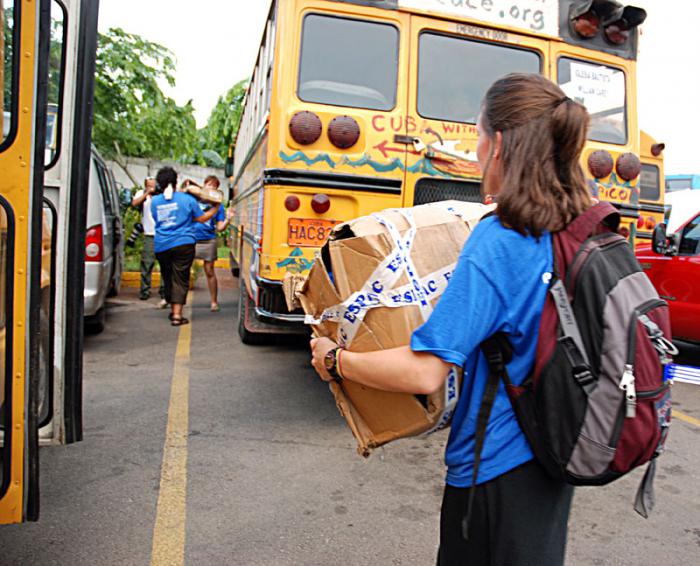 Pastores por la paz el 19 de julio de 2007 transportando la ayuda solidaria hacia Cuba.
