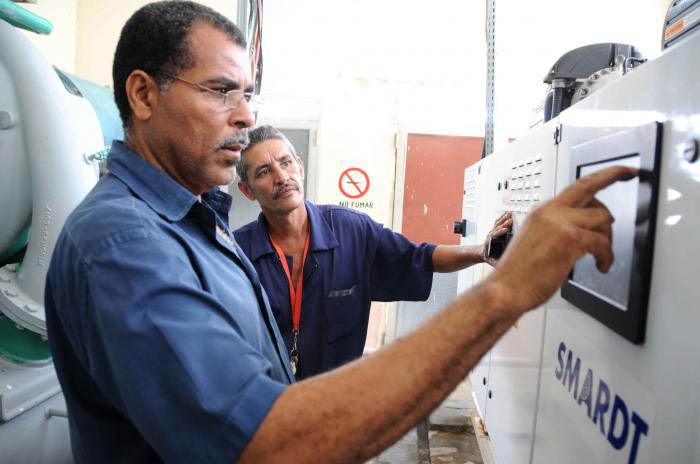 El equipamiento instalado en el Hospital General Docente Martín Chang Puga, mejoró la climatización de la instalación con el empleo de refrigerantes no nocivos de la capa de ozono.