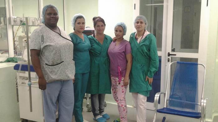 Equipo médico del horpital de Ciego de Ávila Antonio Luaces Iraola