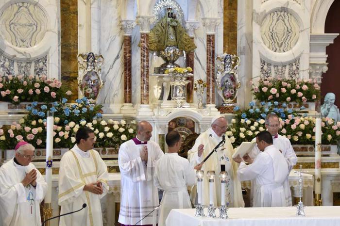 Papa Francisco en Catedral de Santiago de Cuba