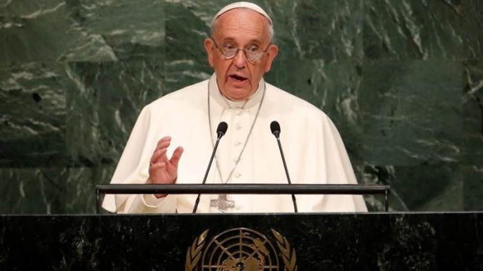 Pope Francis addresses a plenary meeting of the United Nations Sustainable Development Summit 2015 at United Nations headquarters in Manhattan, New York, September 25, 2015. More than 150 world leaders are expected to attend the U.N. Sustainable Development Summit from September 25-27 at the United Nations in New York to formally adopt an ambitious new sustainable development agenda a press statement by the U.N. stated     REUTERS/Mike Segar (UNITED STATES  - Tags: POLITICS)   - RTX1SG22