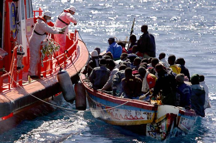 Inmigrantes en el Mediterráneo