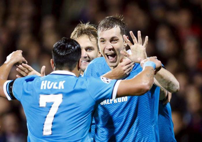 Artem Dzyuba anotó los dos goles en la victoria del Zenit. 