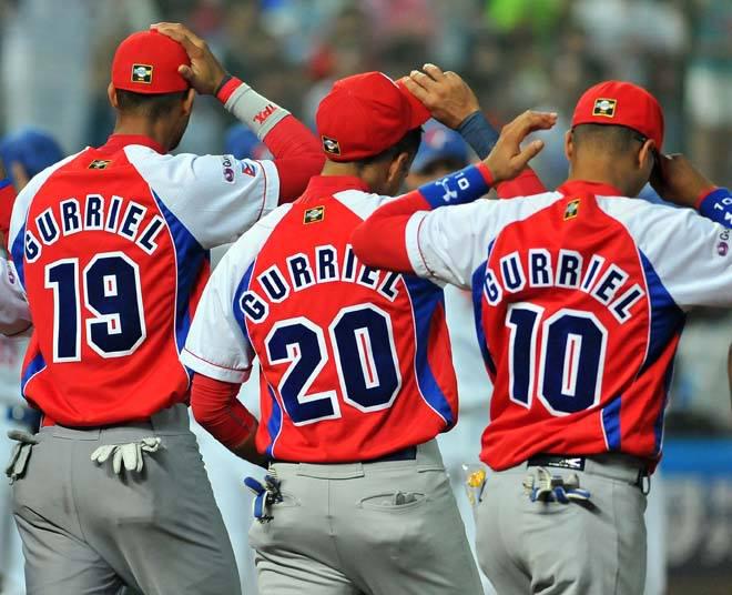 Gurriel hermanos