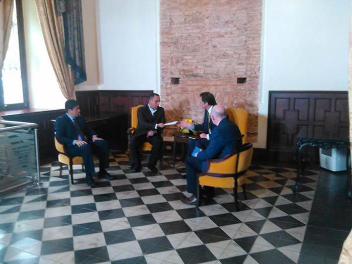 Venezuela entrega nota de protesta