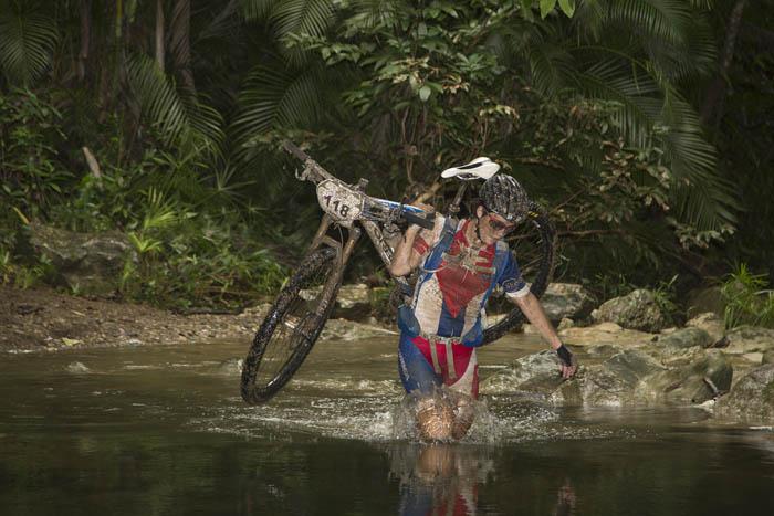 La cubana Danai Martínez se colocó al frente de la clasificación individual femenina.