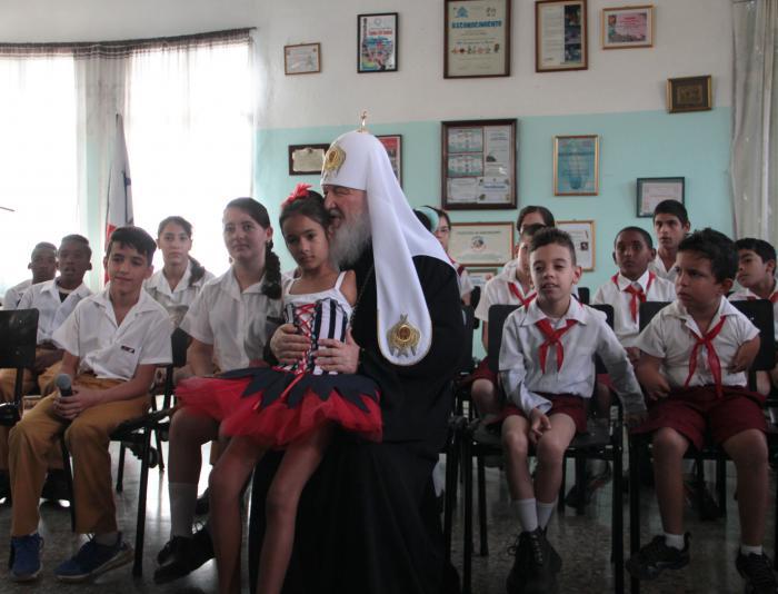 Visita del Kirill a la Escuela Especial Solidaridad con Panamá