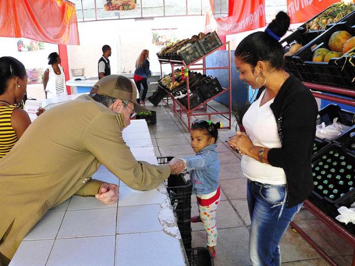 Raúl en Santiago de Cuba