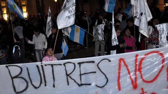 Argentina mantiene un litigio con los fondos buitres. 